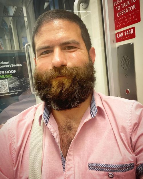 lovemusicnudefreedom: Sending smiles and hoping you all feel peace, , Hairy Dan (at Seattle, Washing