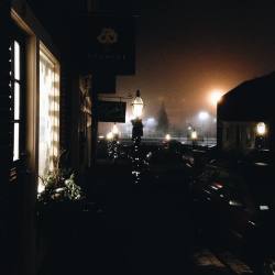chelseaarruda:  Beautiful foggy night in New Bedford.   #newbedford #nbma #fog #lost 