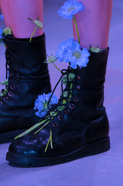 versacegods:  Ashish Spring 2012 