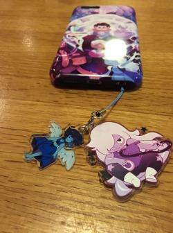piierogi:  Got my lapis charm from @princessharumi thank you so much!   glad she got there safely to you, thank you so much for buying &lt;33