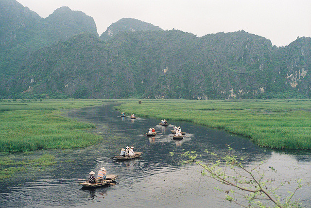 m4rkh0ppusss:  Đầm Vân Long… by Phan Hữu Lập Photography !♥! on Flickr.