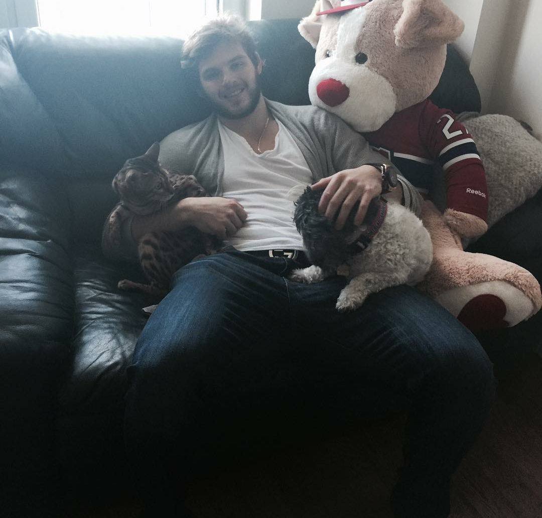 Hockey Players With Pets (And Other Animals) — Rickard Rakell taking his  puppy, Stella, for a