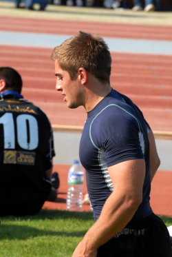 jockbrad:   All things sports gear … swimmers, wrestlers, football players, speedos and spandex! http://jockbrad.tumblr.com/ (via boys2men)