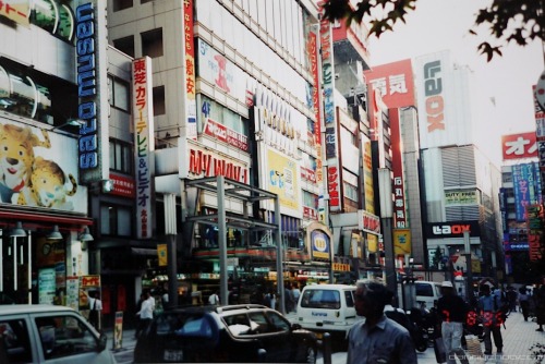 yodaprod: Akihabara (1995)秋葉原 (1995年)Check Akihabara history by Danny Choo here