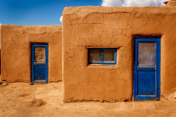 lensblr-network:  Taos Adobe by David Curry 