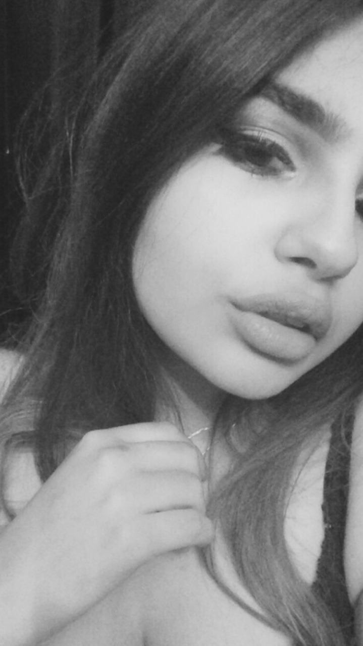 kiss-bite-love:  Officially my first selfie on tumblr.