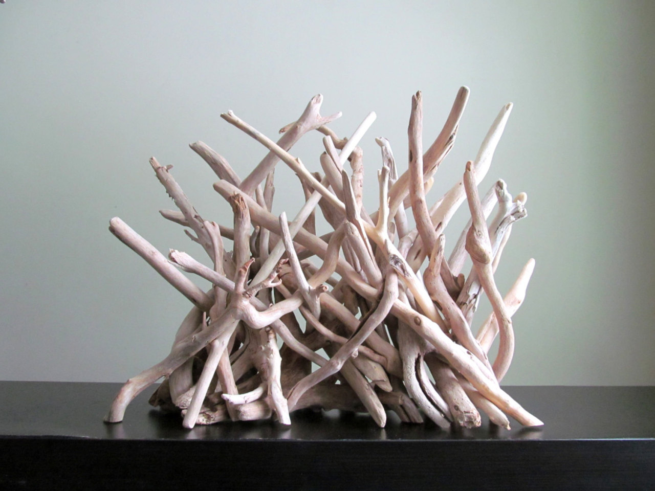 wordsnquotes:  culturenlifestyle:Stunning Driftwood Home Decor Inspired And Sourced