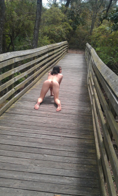 suzieme:  Hope my Daddy doesn’t get ideas from this… Or else it’s gonna be ME who’s butt-naked in a nature reserve this weekend… Just like this!      Love the outdoors best in bondage