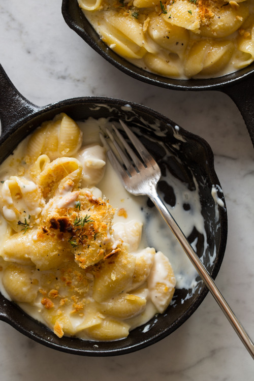 izzysfood:  Creamy Skillet Mac and Cheese porn pictures