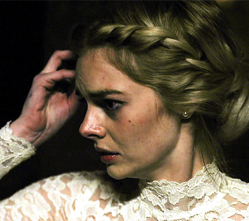 horrorwomensource:SAMARA WEAVING as GRACE LE DOMAS• Ready Or Not (2019)