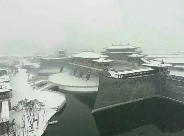 archatlas:  Snowdust in Hubei Hubei (Chinese: 湖北; pinyin:  Húběi; Wade–Giles: