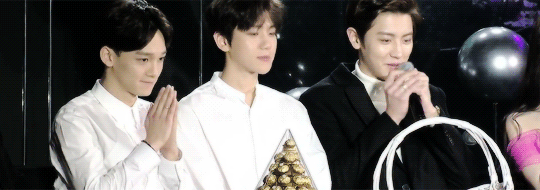 ohhsenshine:   ‘92 line looking good. 