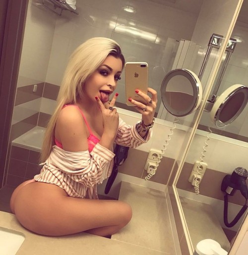 White Bubble Butt Asses