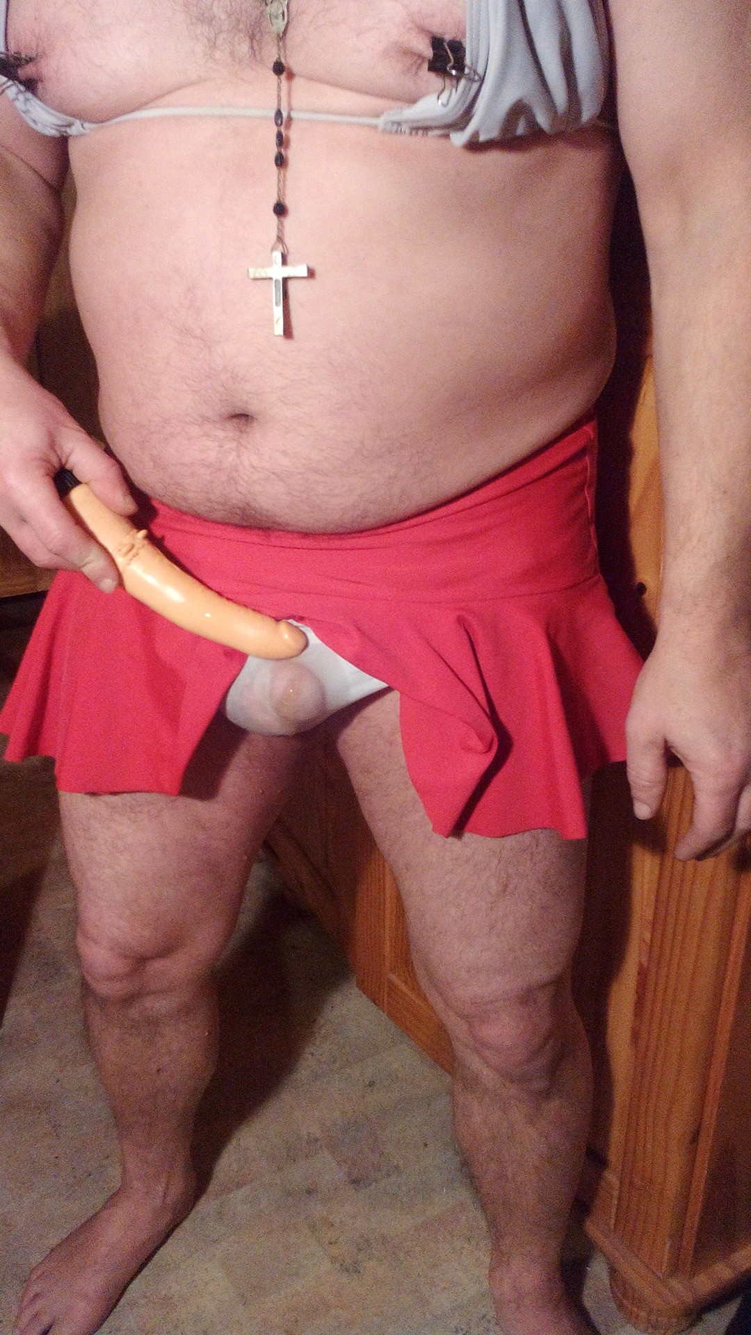 Sissysau spielt so gern
