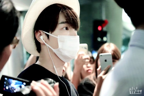 cr 你好我的爱_eunhaecn (1) (2) Do not edit; Do not remove logo