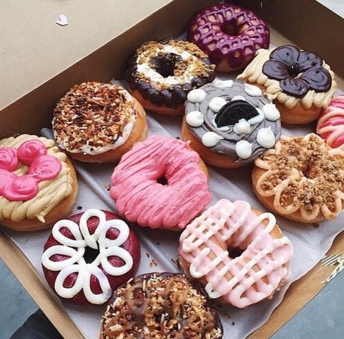 gravityrabbit: badgirlinside:  Dibs on the polka dot ❤️ doughnut!!  Those are too pretty to eat!!~sa