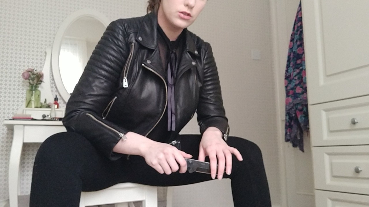 sweeetpeach: So what d'ya say, man? D'ya wanna be in my gang?  do not self promote