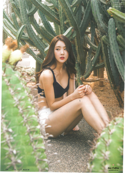 eyecandieskpop:  Dal Shabet Woohee and Subin scans for Maxim Korea April 2016 issueImgur album