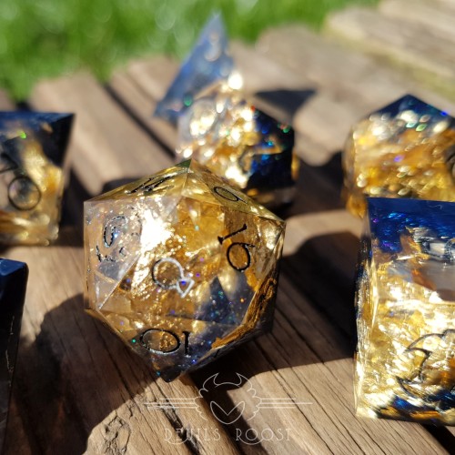Necrotic darkness leaking into shimmering gold. Power Corrupts - www.devilsroostdice.co
