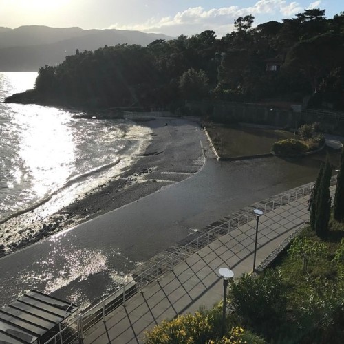 Raining lake on the beach #rijeka #plaza #beach #kantrida #bazen...