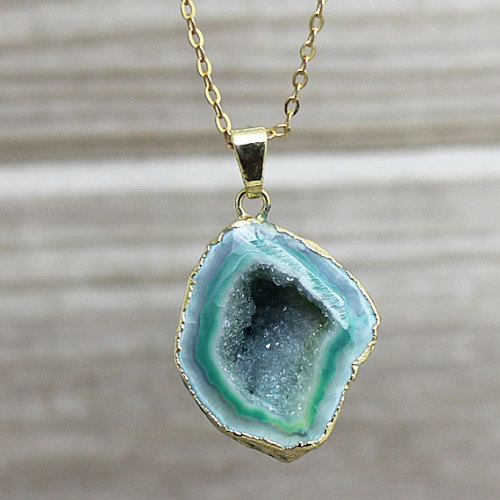 zacklover24:lesstalkmoreillustration:Crystal Stone Pendants By DUODUOJEWELRY On Etsy *More Things &a