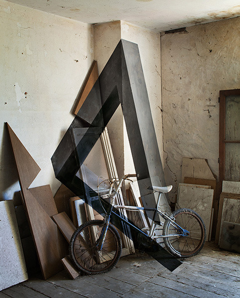 ANAMORPHOSIS - &ldquo;Geometrie de l'Impossible&rdquo; by Fanette Guilloud  2013, France - A