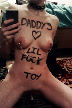 justafucktoyforhermaster:  Just a fucktoy