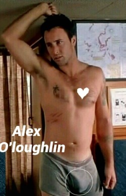 excelsiormale:  Alex O'loughlin