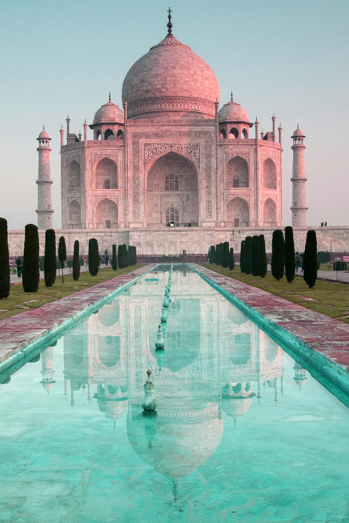 earthlycreations:  Taj Mahal | Megan Kwasniak 