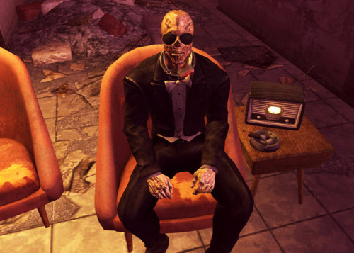 worstcharacteroftheday:Today’s worst character of the day is Dean Domino from Fallout: New Vegas!