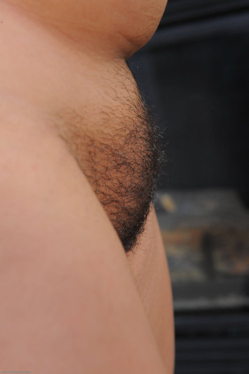 bvbiguy: dvd1987: #Lady Spyce  #hairy #hairypussy #hairywomen #ilovehairywomen  ✊❤ I would lick ever