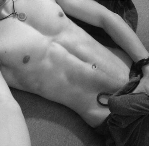 gayboy-11:  For some of the sexiest guys, and naked guys follow here: Gay Boys & Men Submit Here or Ask Me