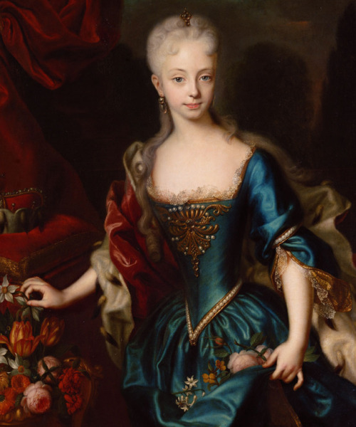 peremadeleine:1729 portraits of Archduchesses Maria Theresia and Maria Anna of Austria by Andreas M&