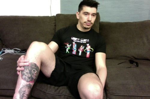 ultimate-weeabooboo:  new sailor moon tee. Sugoi 