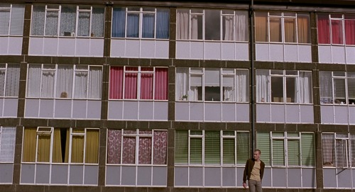 Trainspotting  [ 1996 ]Dir:  Danny BoyleDoP:  Brian TufanoFULL POST (60x - 1080p scre