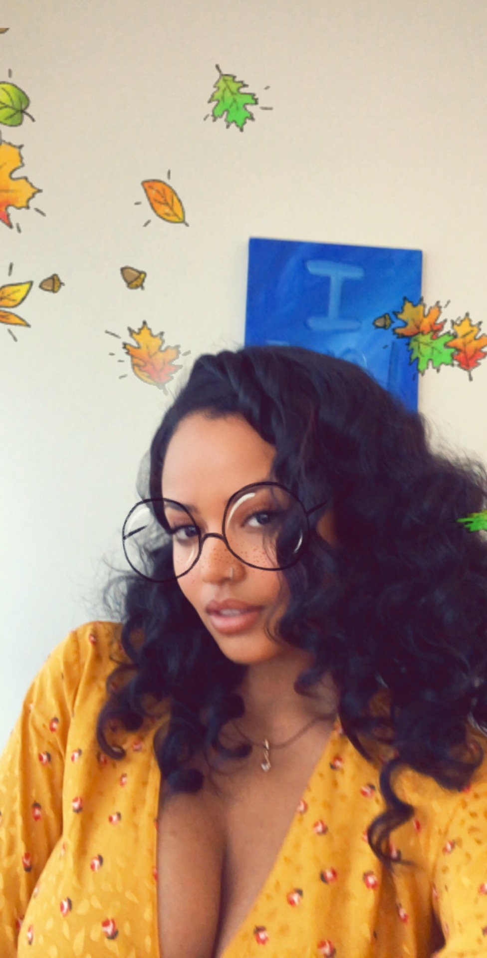 ceelove: habeesha:  been getting A’s and staying hydrated 🐱🌟  😍  simply