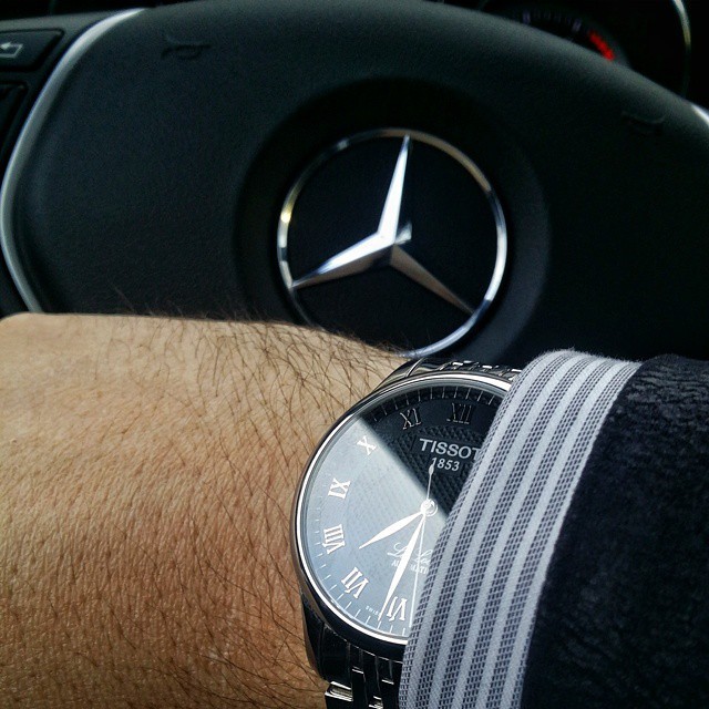 womw:  Friday night cruisin’ 