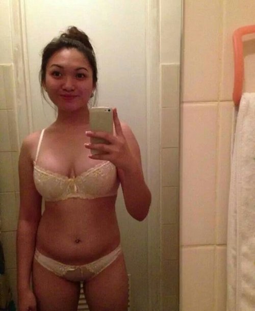 XXX itsaboutmalaysian:  Submission from anonymous photo
