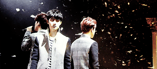 jonqde-blog:  ❅ ❄ ❆ Chen Baekhyun D.O @ 131208 SBS Inkigayo “Miracles in December” ❅ ❄ ❆