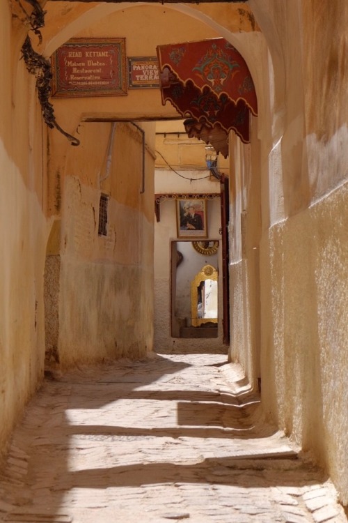 constancecervonelyricvision: Closer and closer Fes Medina, Morocco