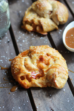 grayskymorning:  Caramelized Apple Cheddar Cheese Soft Pretzels with Apple Cider Dipping Sauce 