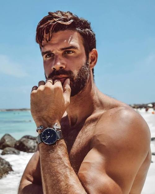 Hot. Naked. Men.