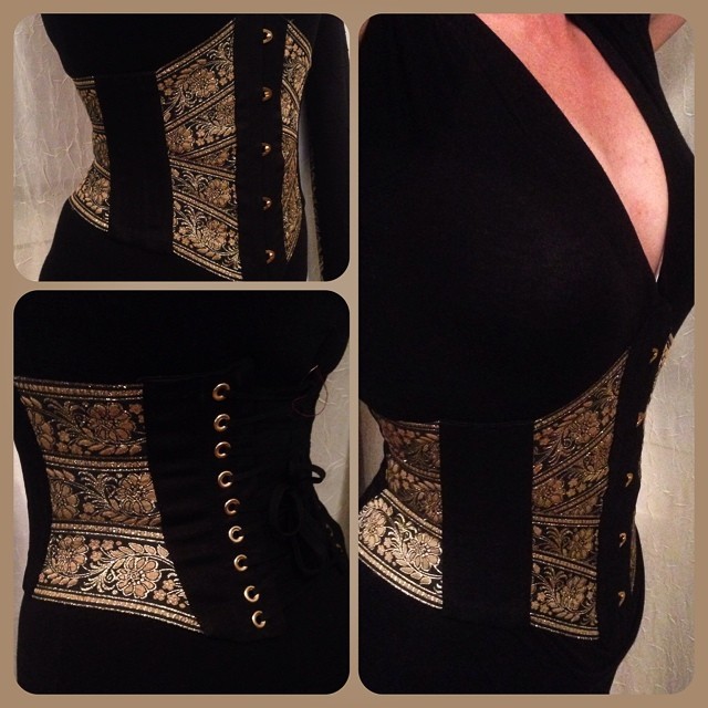 This little number went to her forever home today!! I am always so happy when a client finds the perfect corset for their special occasion on my sample shelf! #corset #corsetiere #corsetiereofchicago #ribboncorset #waistcincher #waisttraining...