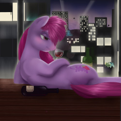 berrypunchreplies:  fuckyeahberrypunch:  Late night in manhattan by ~CmCelestia  Just chillin’ with a few bottles of red, admirin’ the skyline… beautiful. ((She certainly is XD This is absolutely fantastic, I love the style, its just gorgeous. I