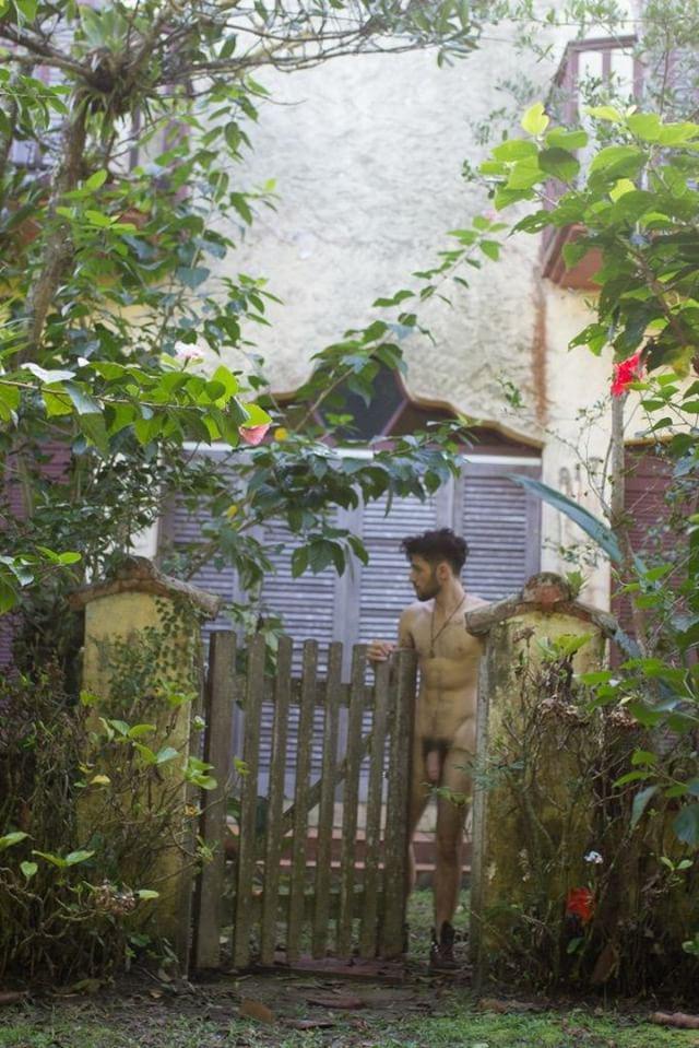 onlyuncut:  .