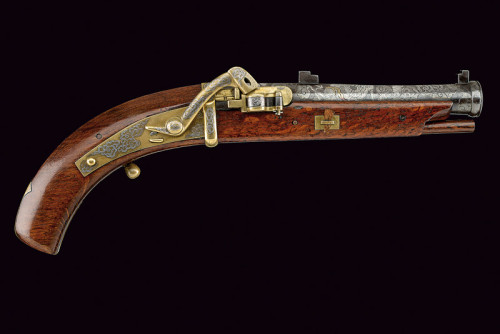 A beautiful gold and silver inlaid matchlock pistol originating from Japan, 19th century.