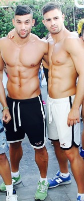 bumsport:   adonisarchive:  Ernesto Moran and Kirill Dowidoff  Nice! 