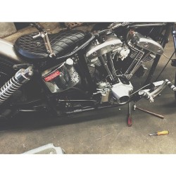 theseasonofthesiccness:  Almost back on the road after full rebuild. #shovelhead #troublehead 