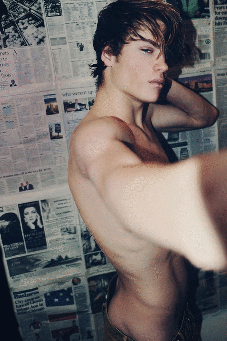  Daniel Den HollanderGIF by Sabas Wonder Men @ Ulla Models. Photographed by Mark Uyl 