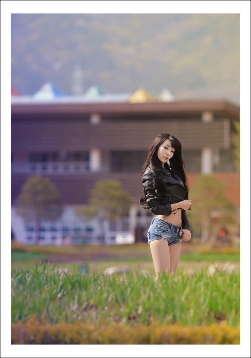 thesuperigirls:  kormodels:Im Soo Yeon kormodels:  Im Soo Yeon  http://wiki.scanlover.com/Im_Soo_Yeon